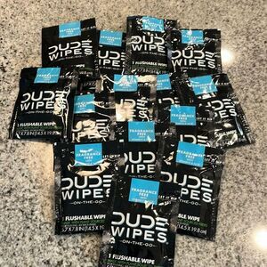 14 Individual Pack‎s Hey Dude Disposable Washcloths Mens Wipes Travel On The Go
